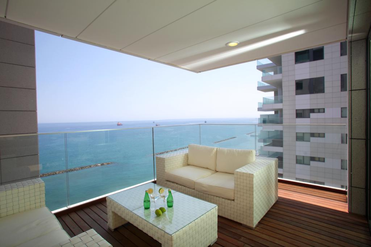 Studio Apartment in Nicosia, Cyprus No. 38232