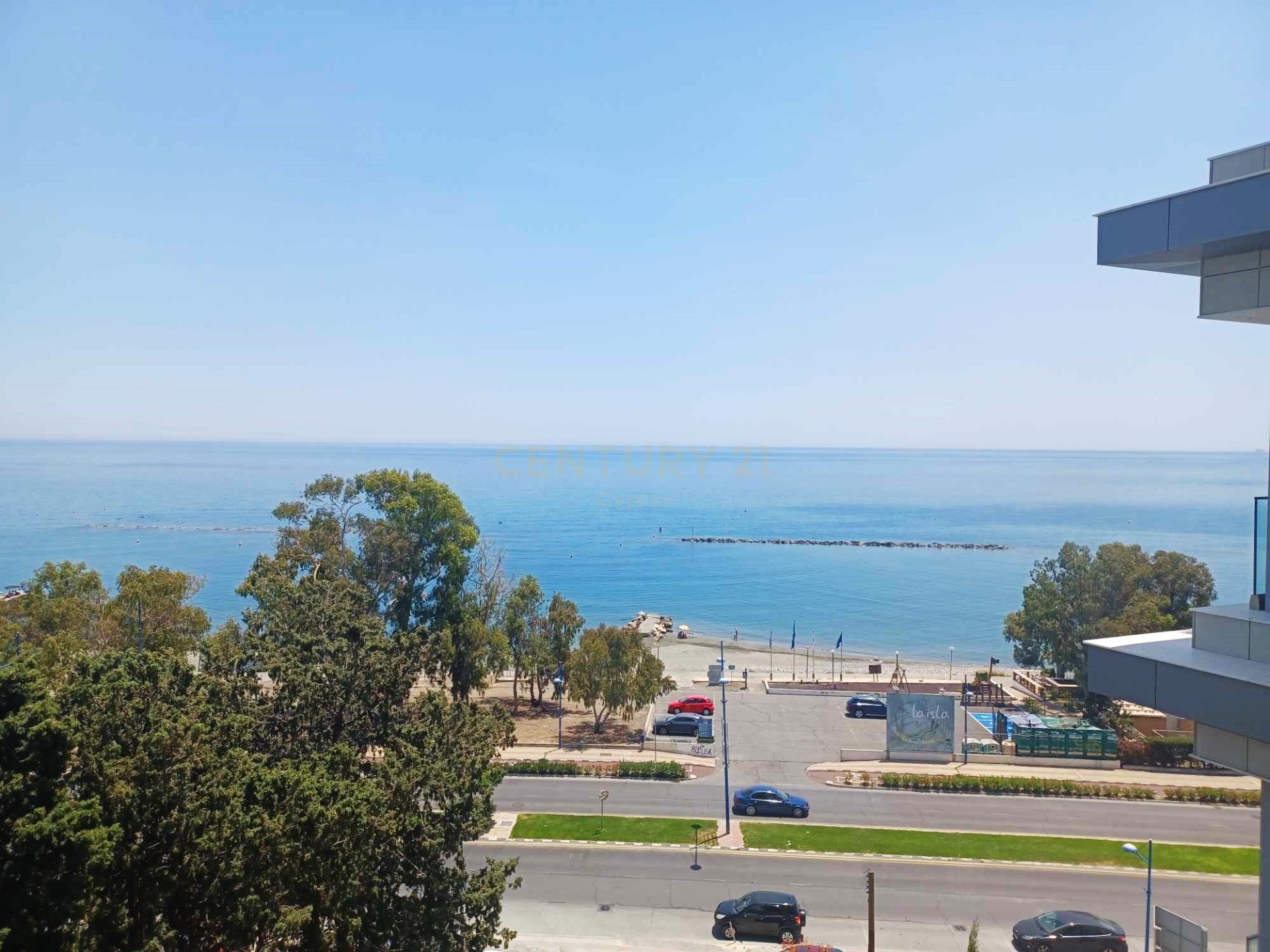 2 bedrooms Apartment in Agios Tychonas, Limassol, Cyprus No. 33020