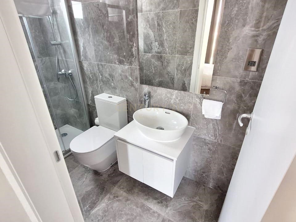 2 bedrooms Apartment in Agios Tychonas, Limassol, Cyprus No. 33020