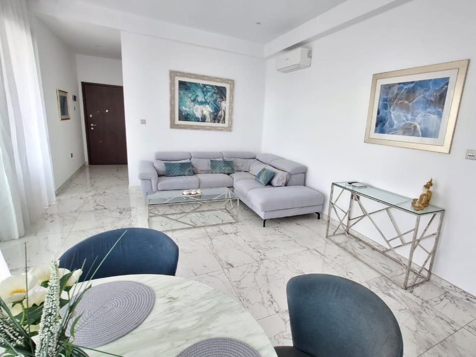 2 bedrooms Apartment in Agios Tychonas, Limassol, Cyprus No. 33020