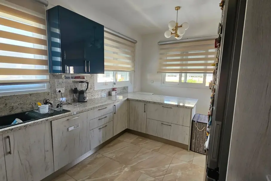 3 dormitorios Apartamento en Limassol, Chipre No. 33016