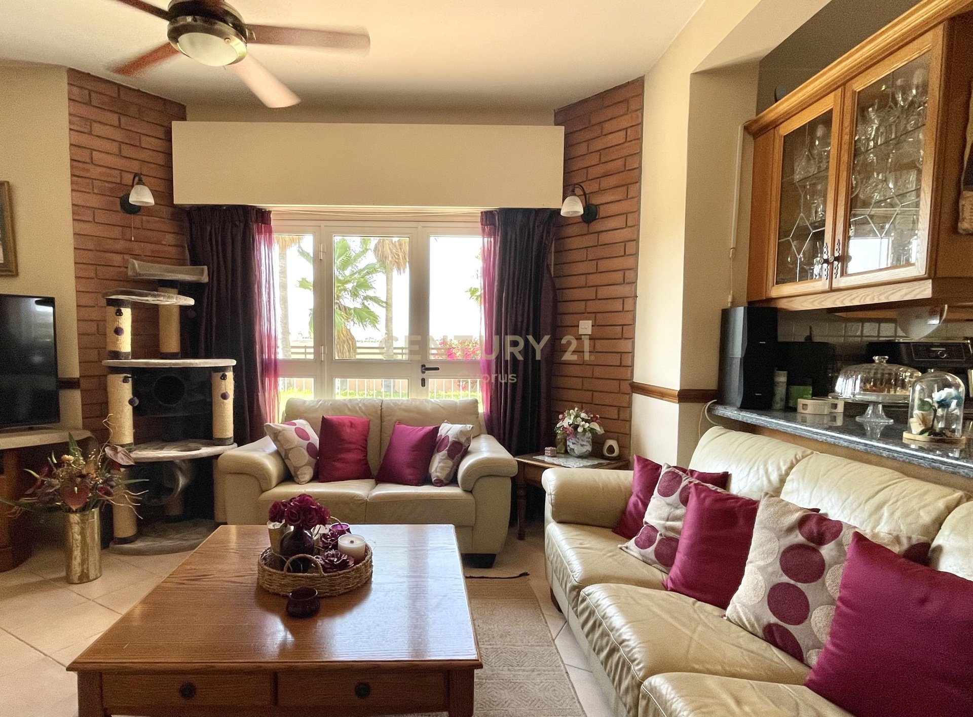 5 dormitorios Villa en Kiti, Larnaka, Chipre No. 54205
