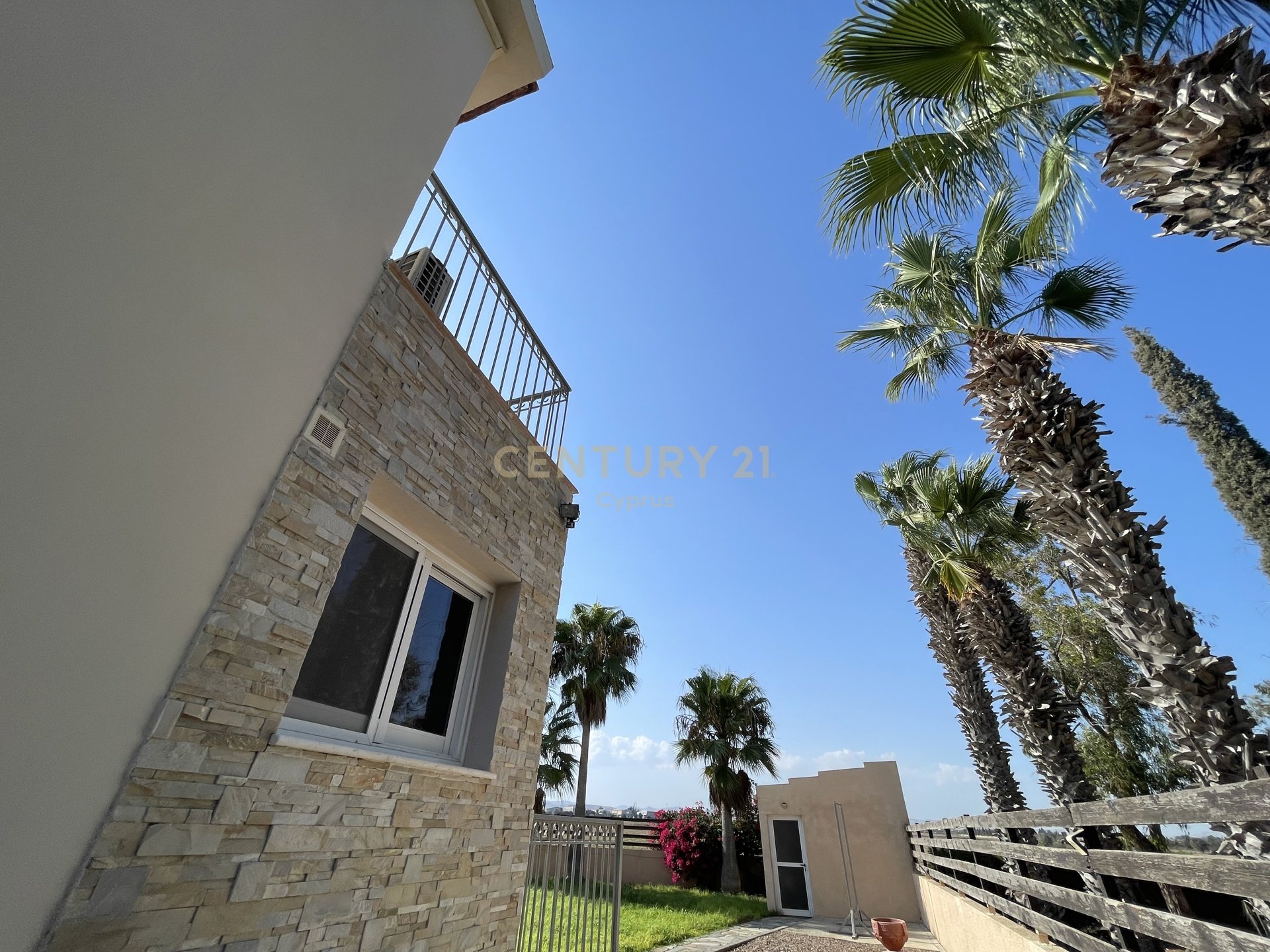 5 dormitorios Villa en Kiti, Larnaka, Chipre No. 54205