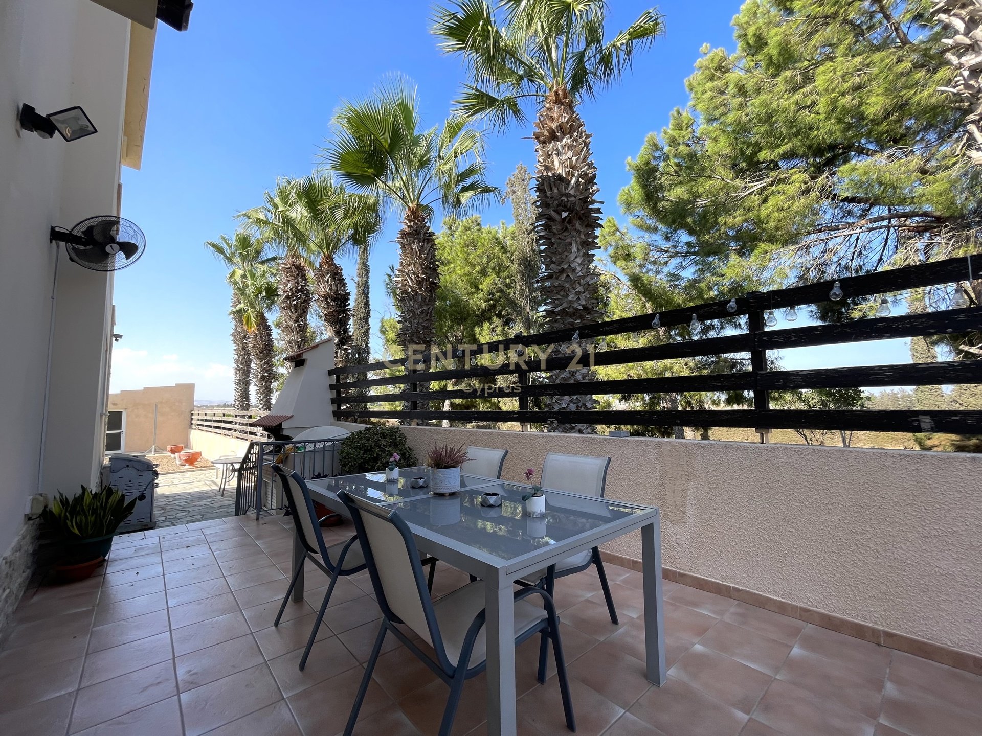 5 dormitorios Villa en Kiti, Larnaka, Chipre No. 54205
