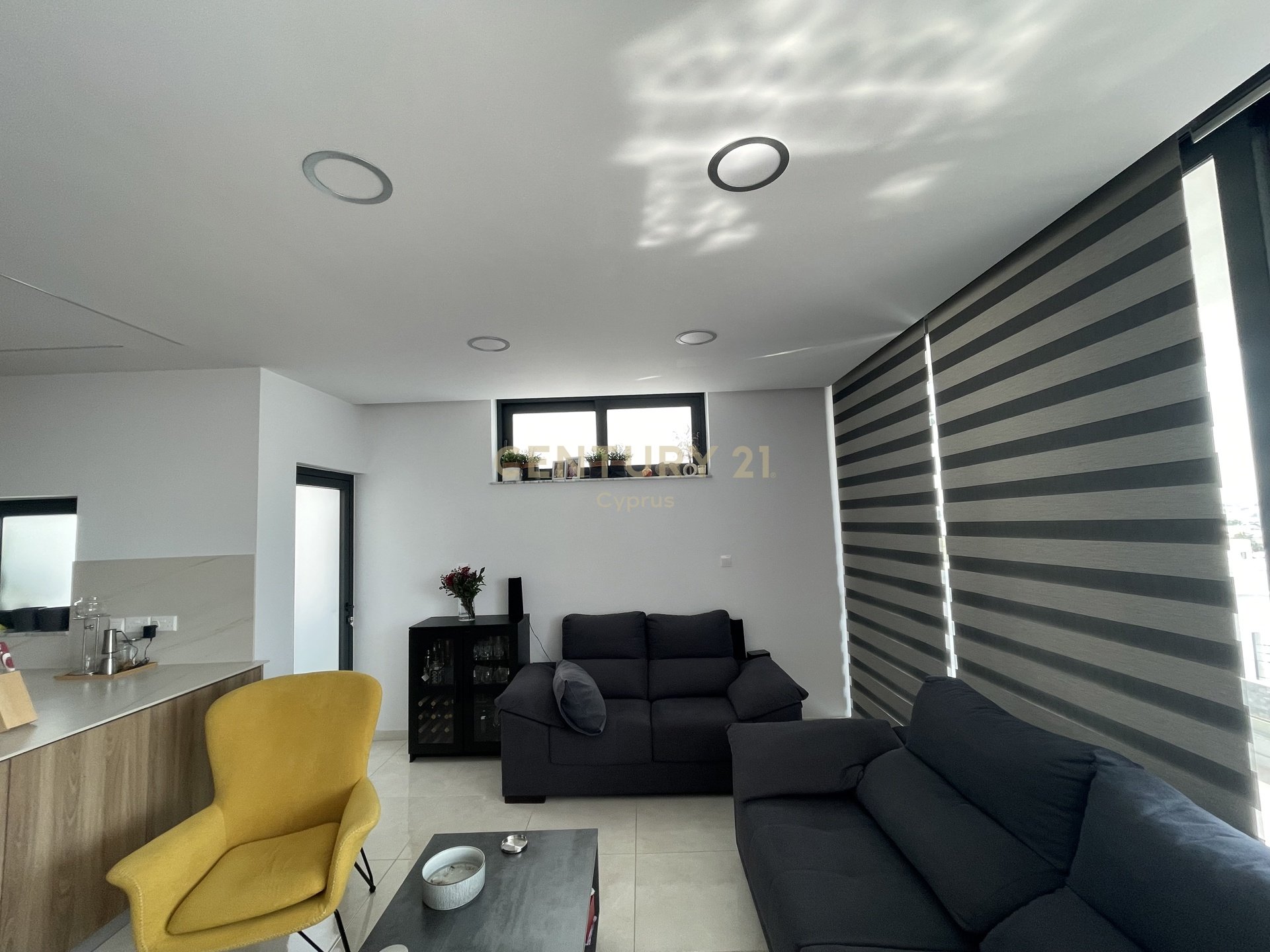 3 bedrooms Penthouse in Aradippou, Larnaka, Cyprus No. 54206