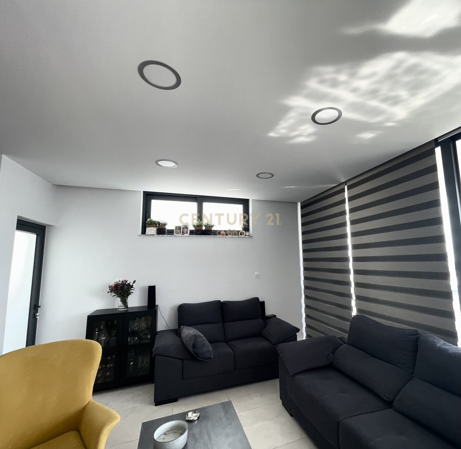 3 bedrooms Penthouse in Aradippou, Larnaka, Cyprus No. 54206