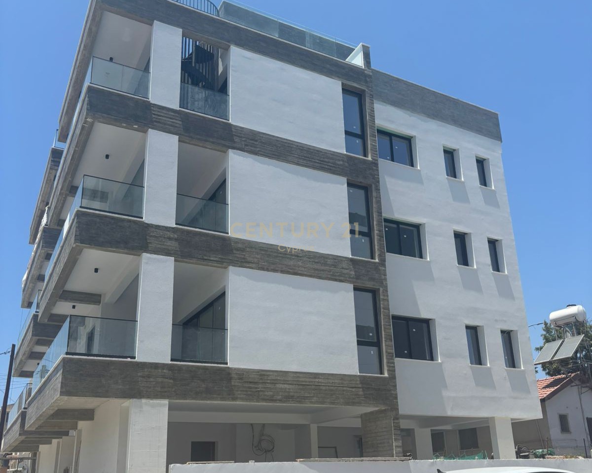 2 bedrooms Apartment in Mesa Geitonia, Limassol, Cyprus No. 35771