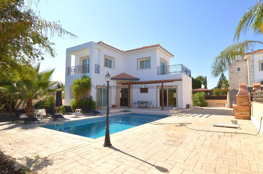 3 dormitorios Villa en Ayia Napa, Ammochostos, Chipre No. 39082
