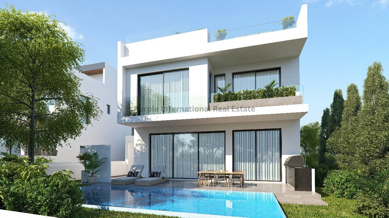 4 bedrooms Villa in Oroklini, Larnaka, Cyprus No. 39083