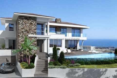 5 bedrooms Villa in Agios Tychonas, Limassol, Cyprus No. 30750