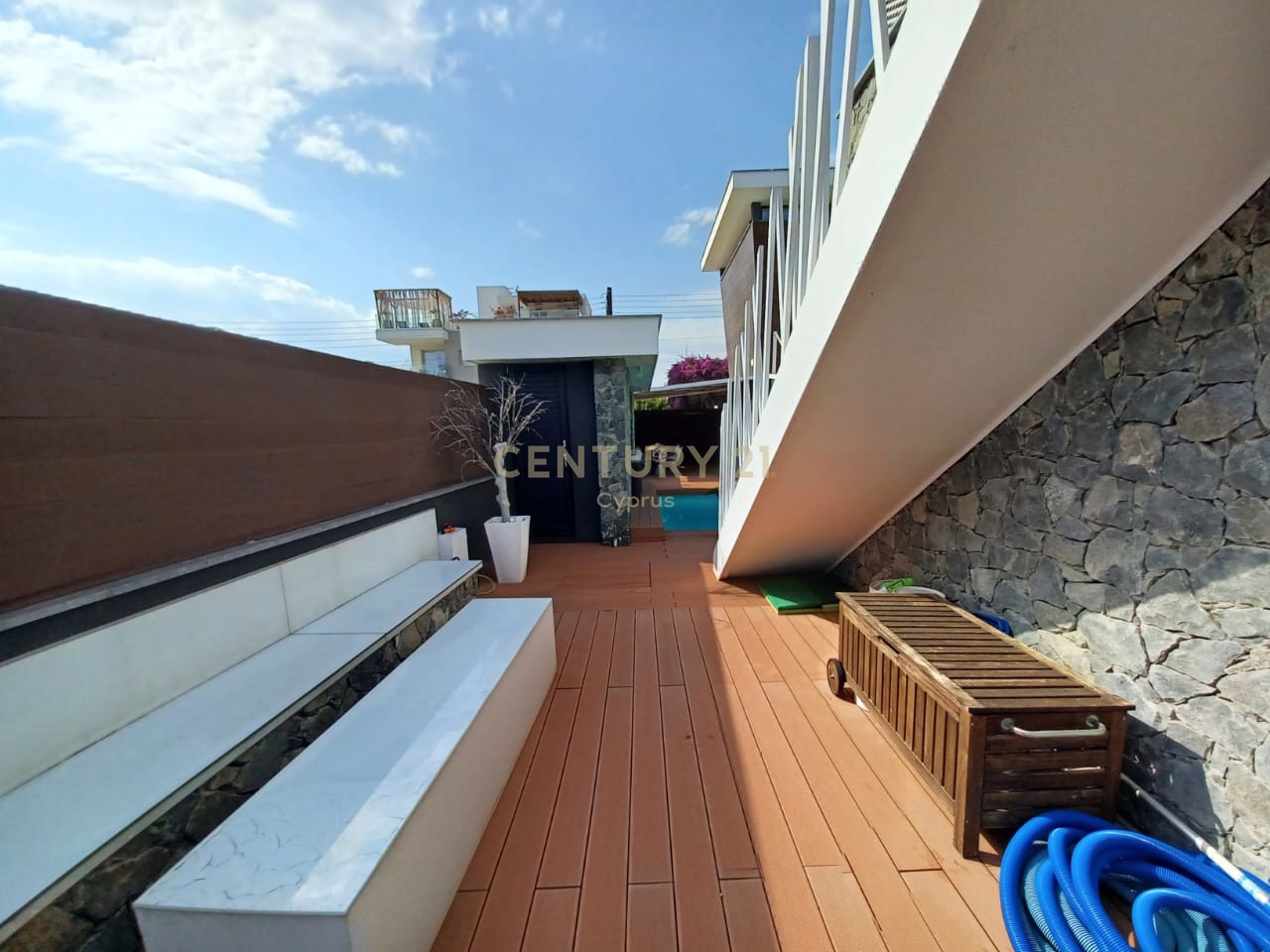 7 dormitorios Villa en Kolossi, Limassol, Chipre No. 35555