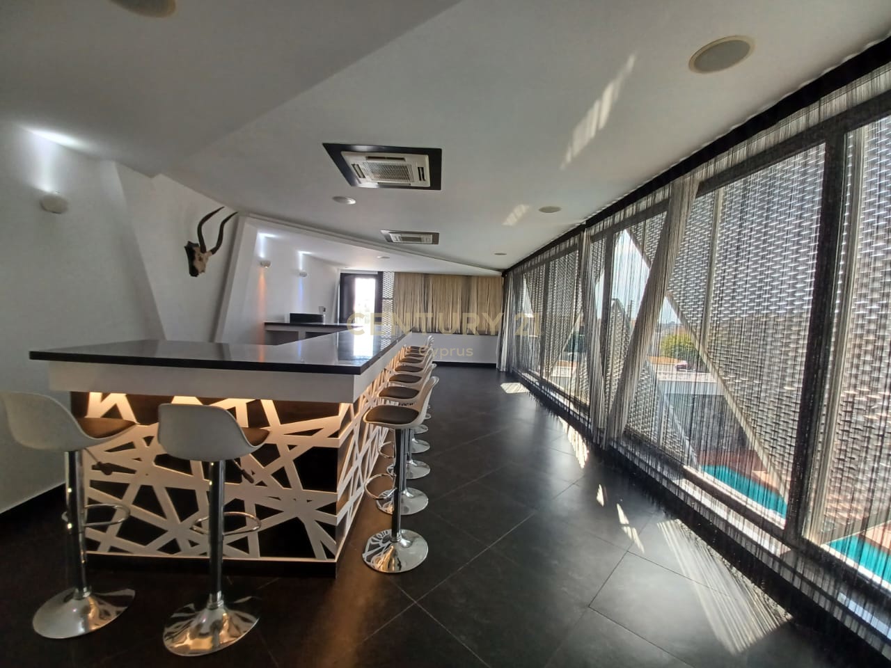 7 dormitorios Villa en Kolossi, Limassol, Chipre No. 35555