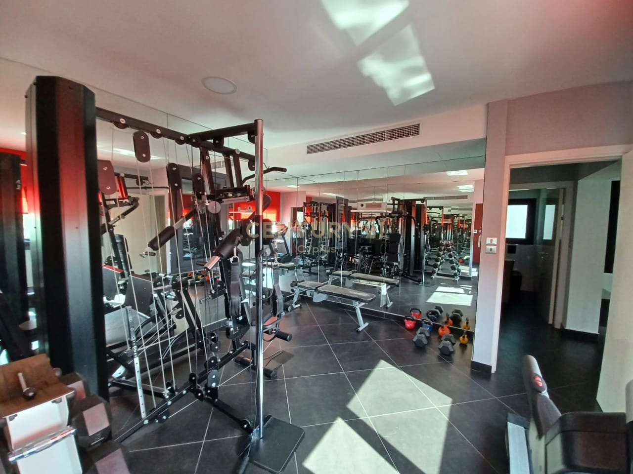 7 dormitorios Villa en Kolossi, Limassol, Chipre No. 35555