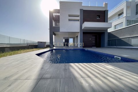 4 dormitorios Villa en Parekklisia, Limassol, Chipre No. 55261