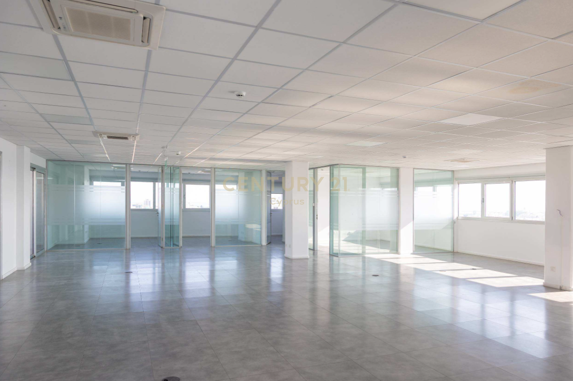 500m2 Office in Limassol, Cyprus No. 57178