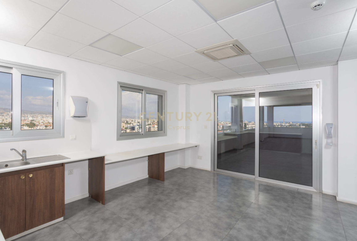 500m2 Office in Limassol, Cyprus No. 57178