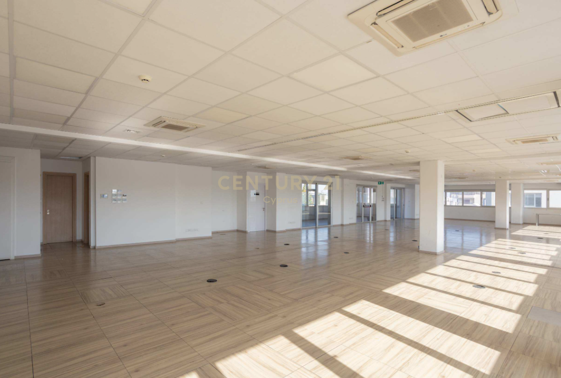 500m2 Office in Limassol, Cyprus No. 57178