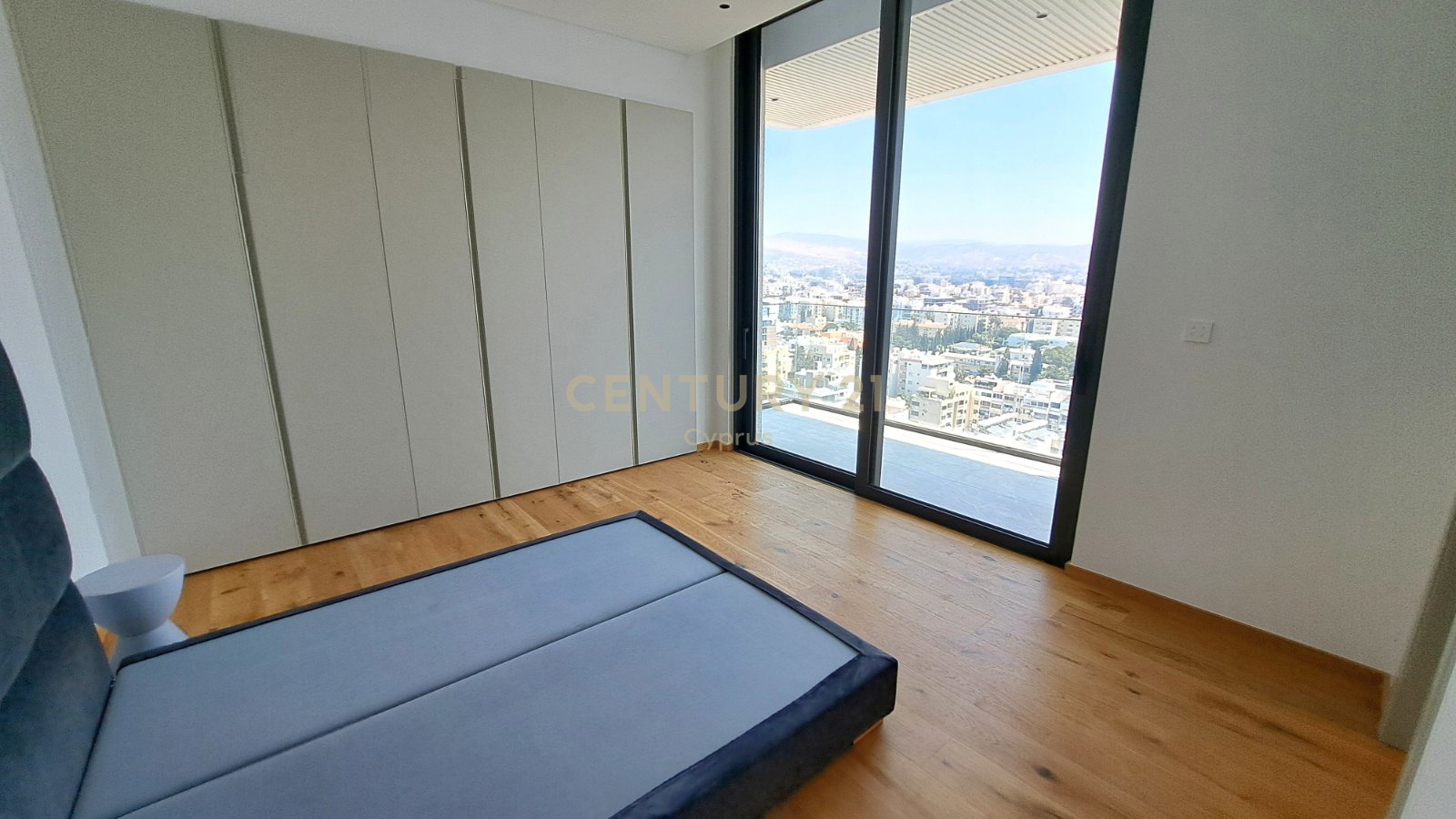 3 dormitorios Apartamento en Germasogeia, Limassol, Chipre No. 57175