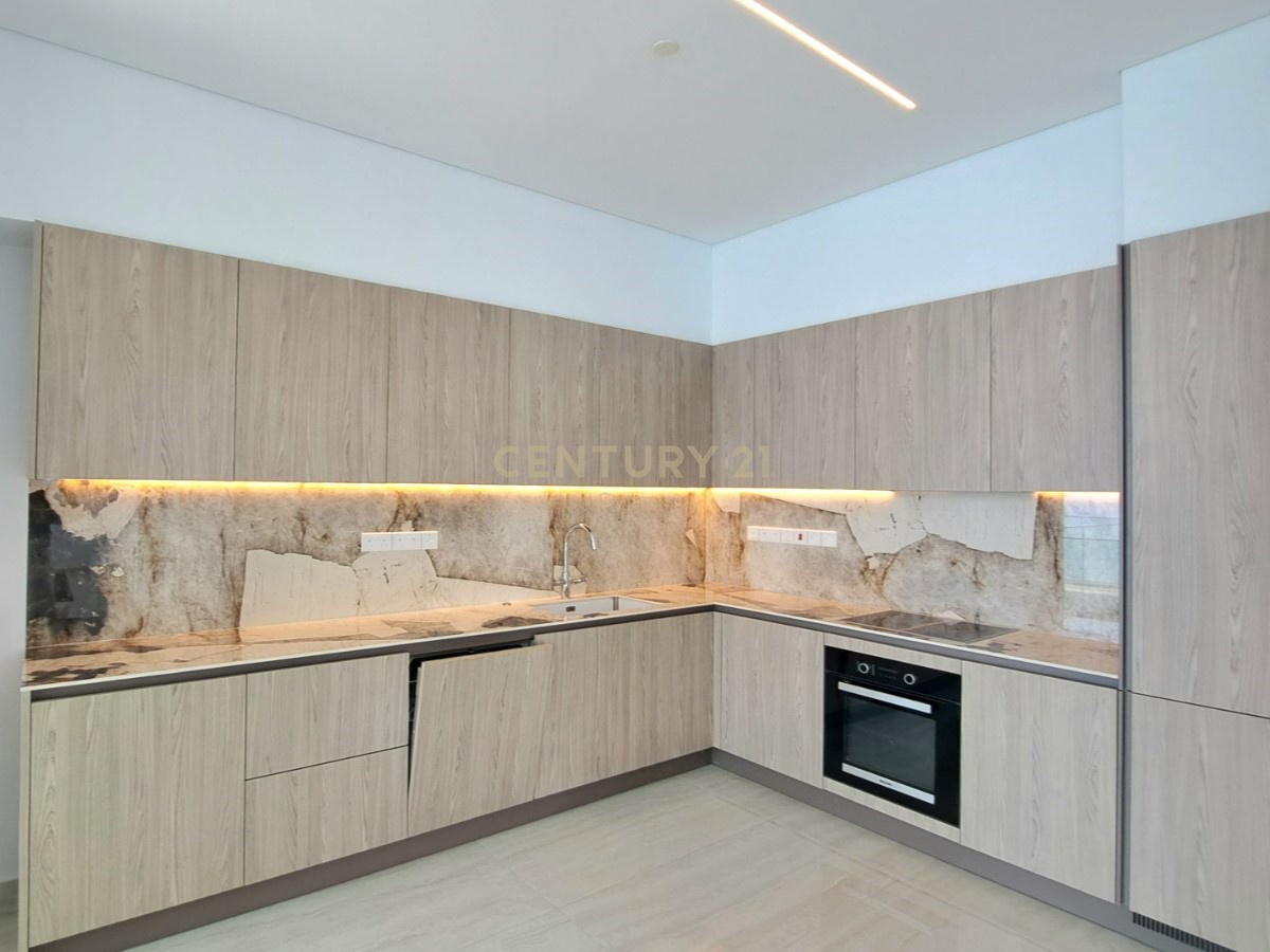 3 dormitorios Apartamento en Germasogeia, Limassol, Chipre No. 57175