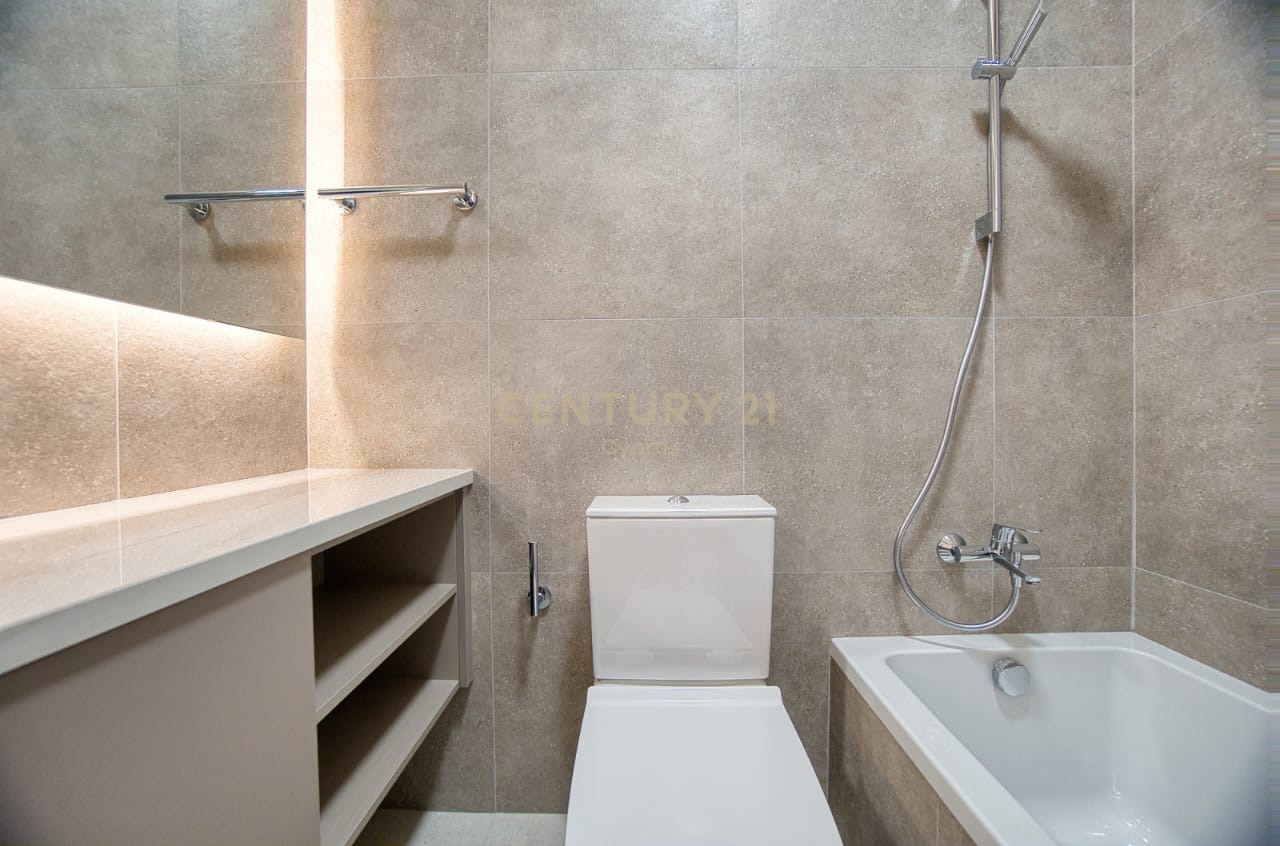 3 dormitorios Apartamento en Chloraka, Paphos, Chipre No. 56143