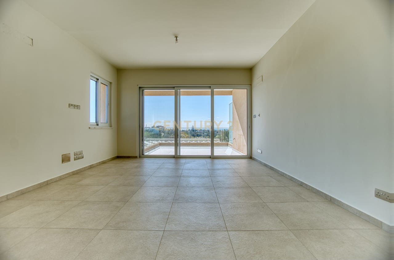 3 dormitorios Apartamento en Chloraka, Paphos, Chipre No. 56143