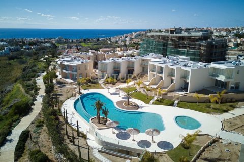 3 dormitorios Apartamento en Chloraka, Paphos, Chipre No. 56143