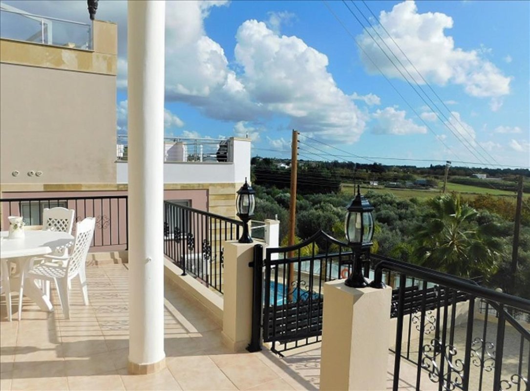 Studio Villa in Paphos, Cyprus No. 38639