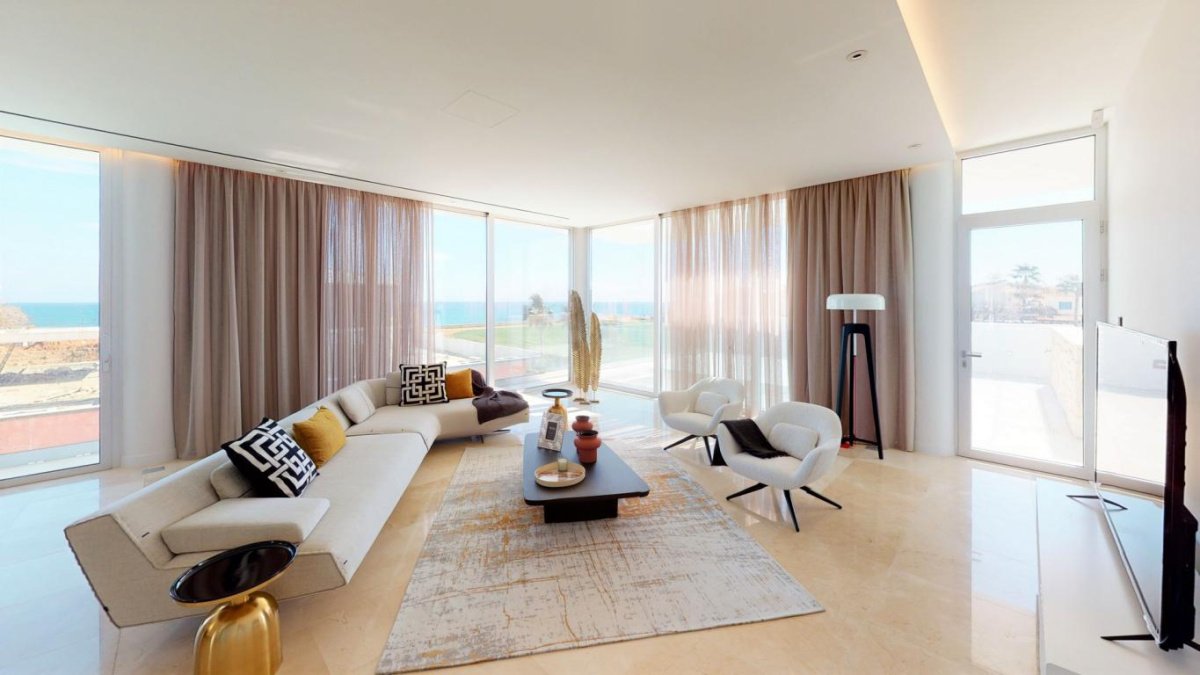 4 chambres Villa à Larnaca, Larnaka, Chypre No. 38641
