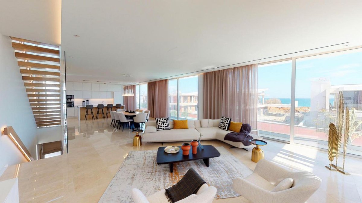 4 chambres Villa à Larnaca, Larnaka, Chypre No. 38641