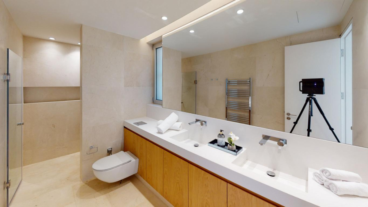 4 chambres Villa à Larnaca, Larnaka, Chypre No. 38641
