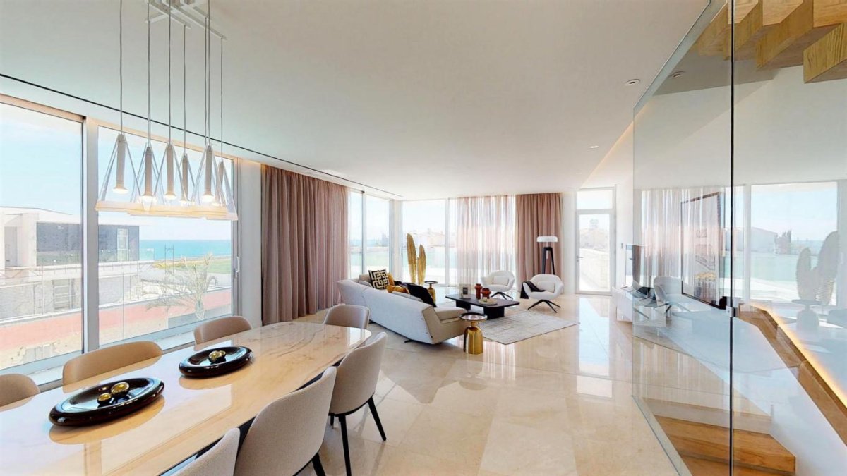 4 chambres Villa à Larnaca, Larnaka, Chypre No. 38641