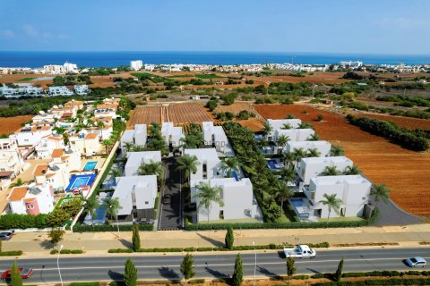 3 bedrooms Villa in Paralimni, Ammochostos, Cyprus No. 39391