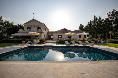 7 bedrooms Villa in Kiti, Larnaka, Cyprus No. 39236