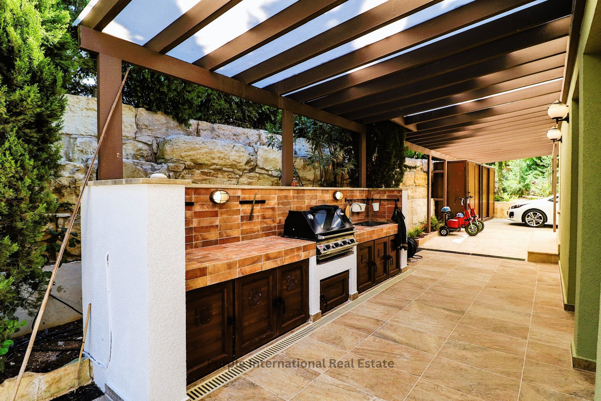 5 bedrooms Villa in Aphrodite Hills, Kouklia, Paphos, Cyprus No. 36188
