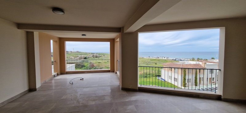 3 bedrooms Apartment in Paphos, Cyprus No. 30724