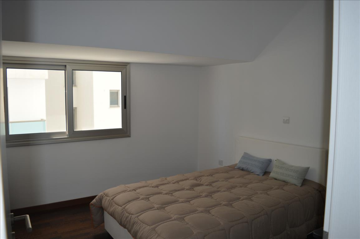 3 bedrooms Apartment in Larnaca, Larnaka, Cyprus No. 38583