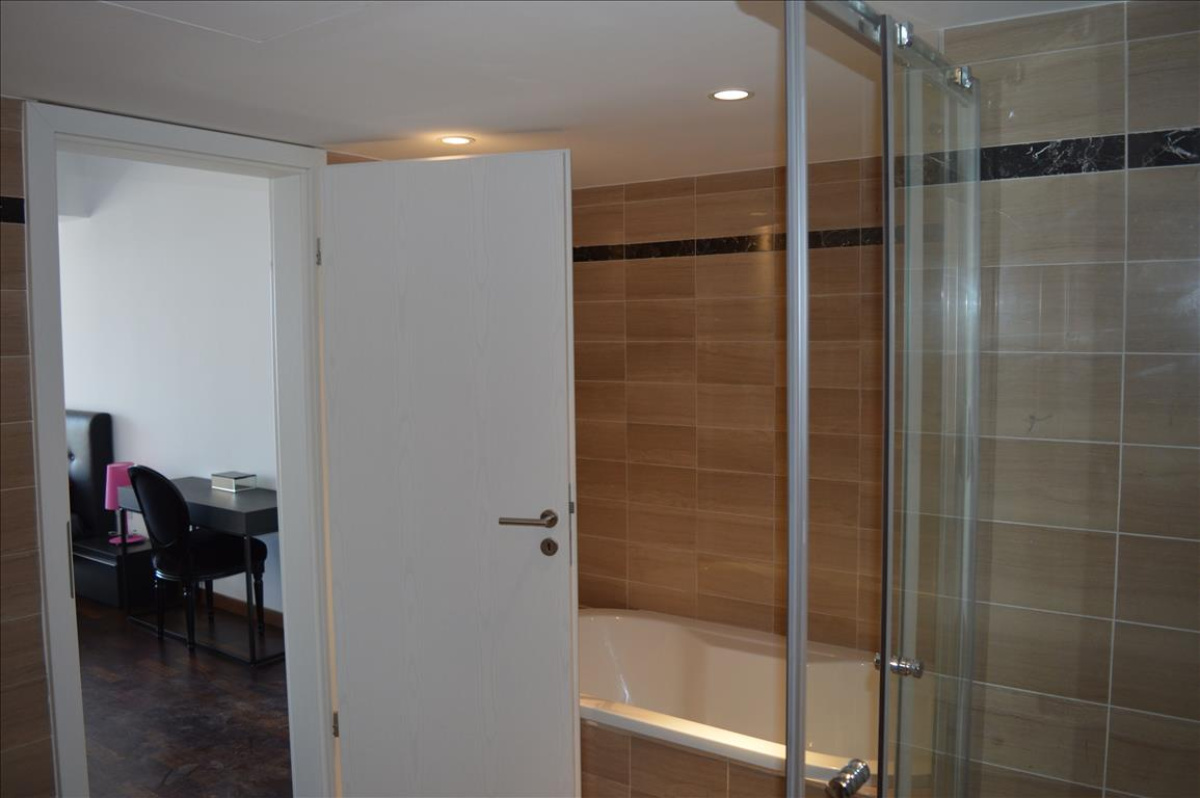 3 bedrooms Apartment in Larnaca, Larnaka, Cyprus No. 38583