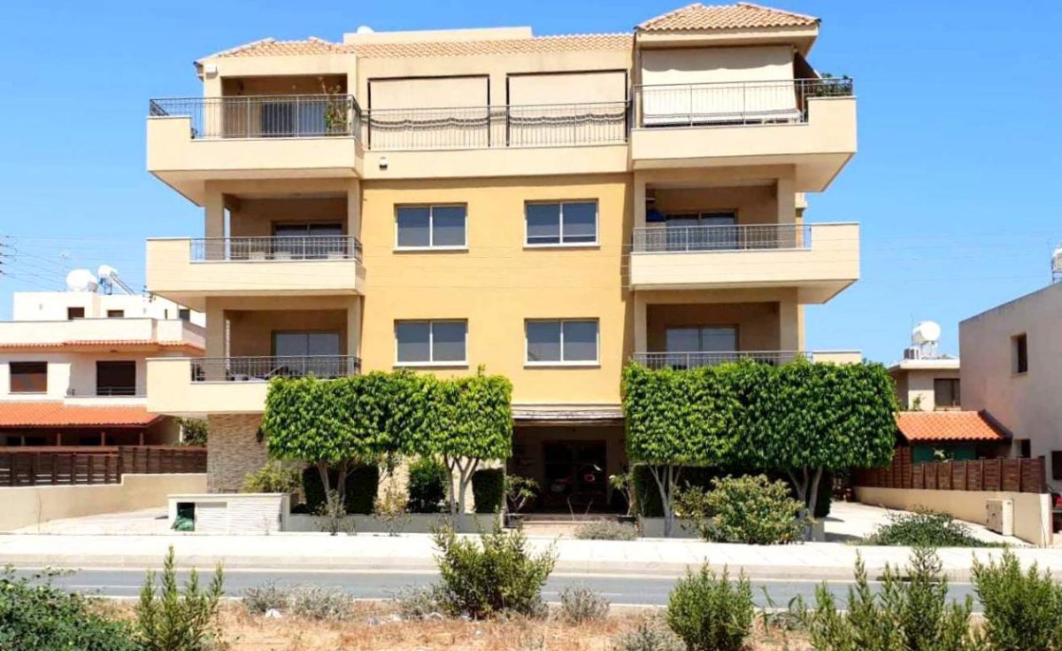 693m2 Local comercial en Limassol, Chipre No. 38585