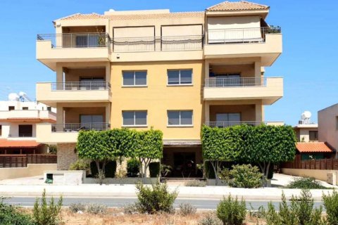693m2 Commercial property in Limassol, Cyprus No. 38585