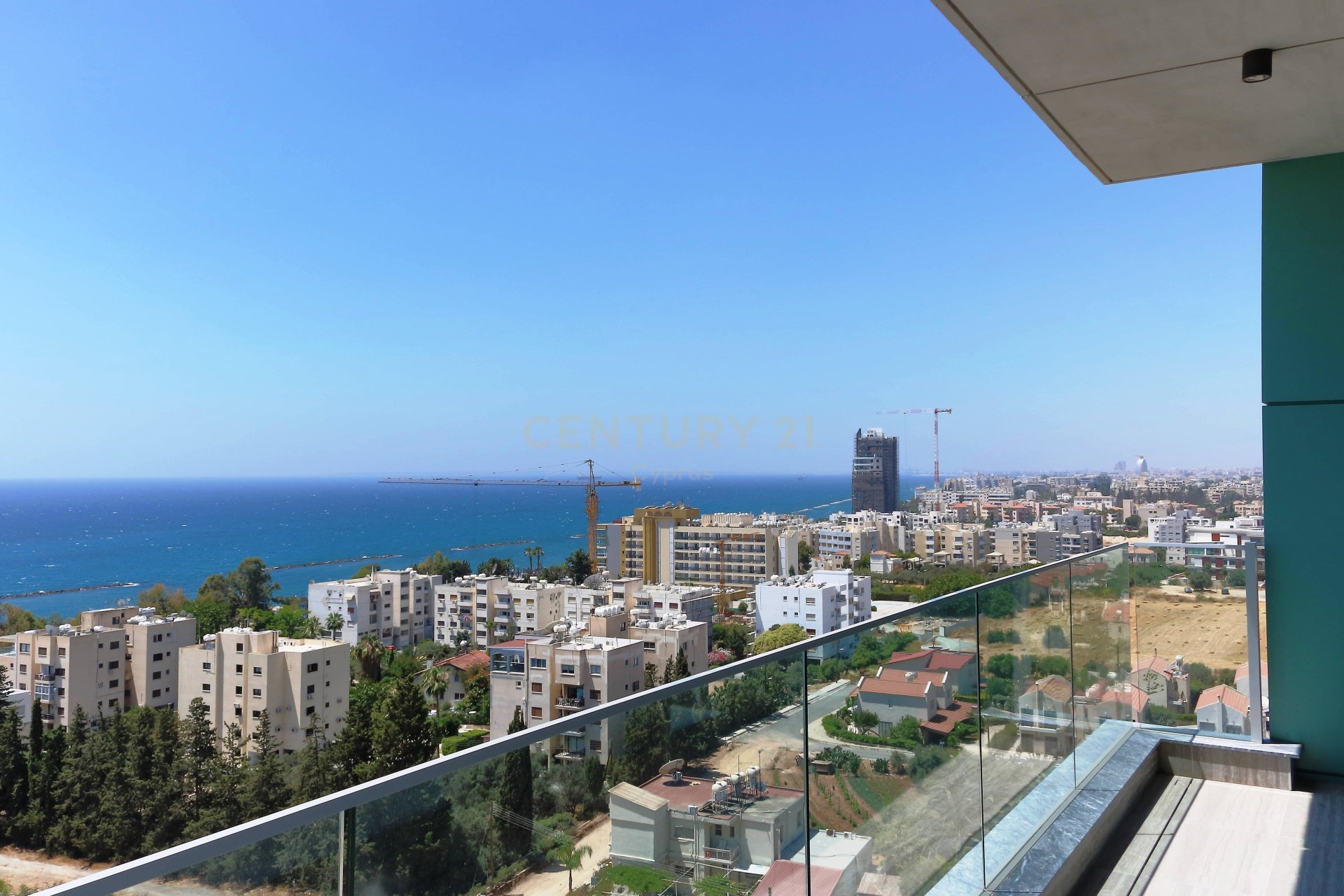 3 dormitorios Apartamento en Agios Tychonas, Limassol, Chipre No. 55839