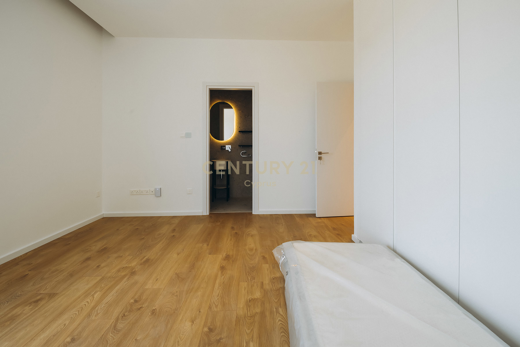 5 chambres Villa à Agios Tychonas, Limassol, Chypre No. 55843