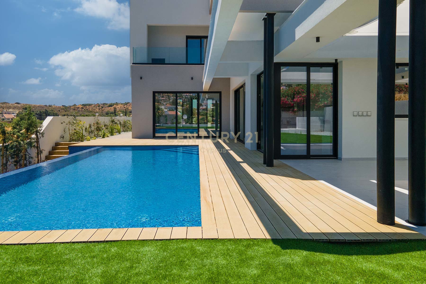 5 chambres Villa à Agios Tychonas, Limassol, Chypre No. 55843