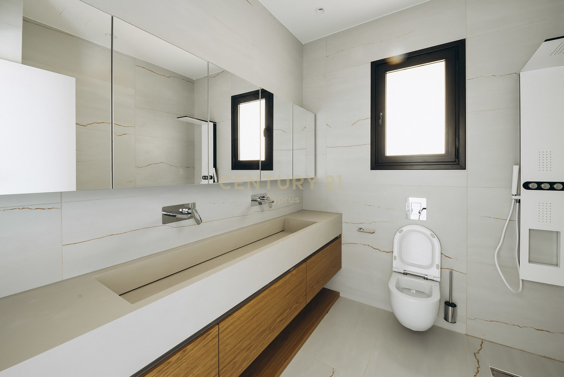 5 chambres Villa à Agios Tychonas, Limassol, Chypre No. 55843