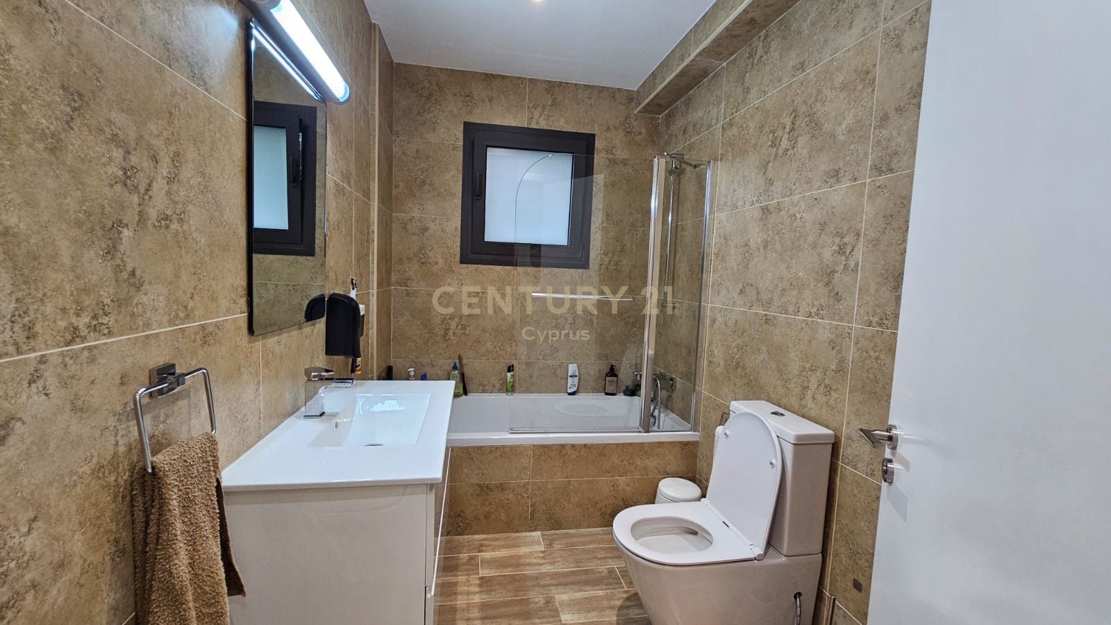 Квартира с 2 спальнями в Гермасойя, Лимасол, Кипр № 54032