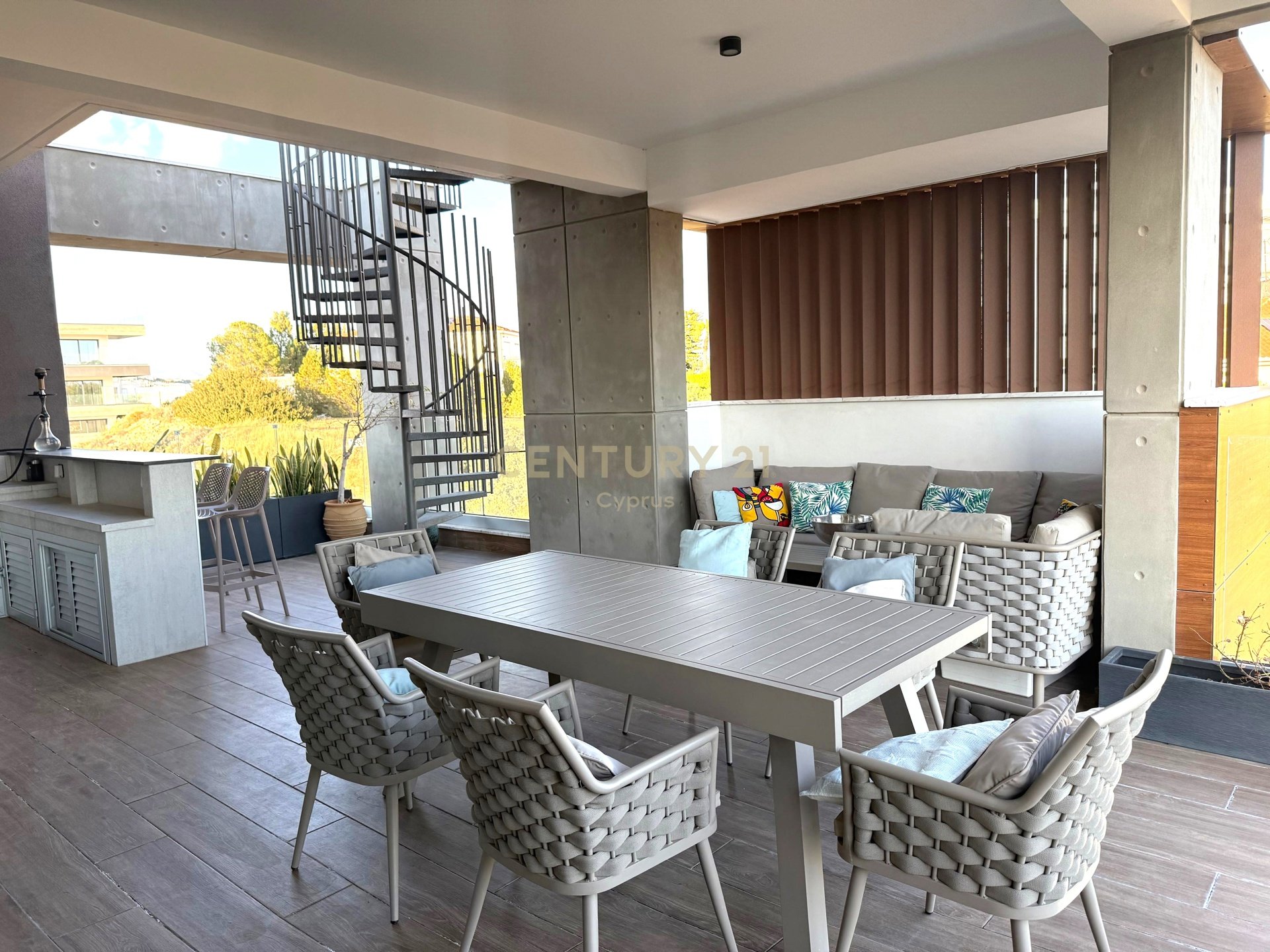 3 bedrooms Penthouse in Agios Athanasios, Limassol, Cyprus No. 54028