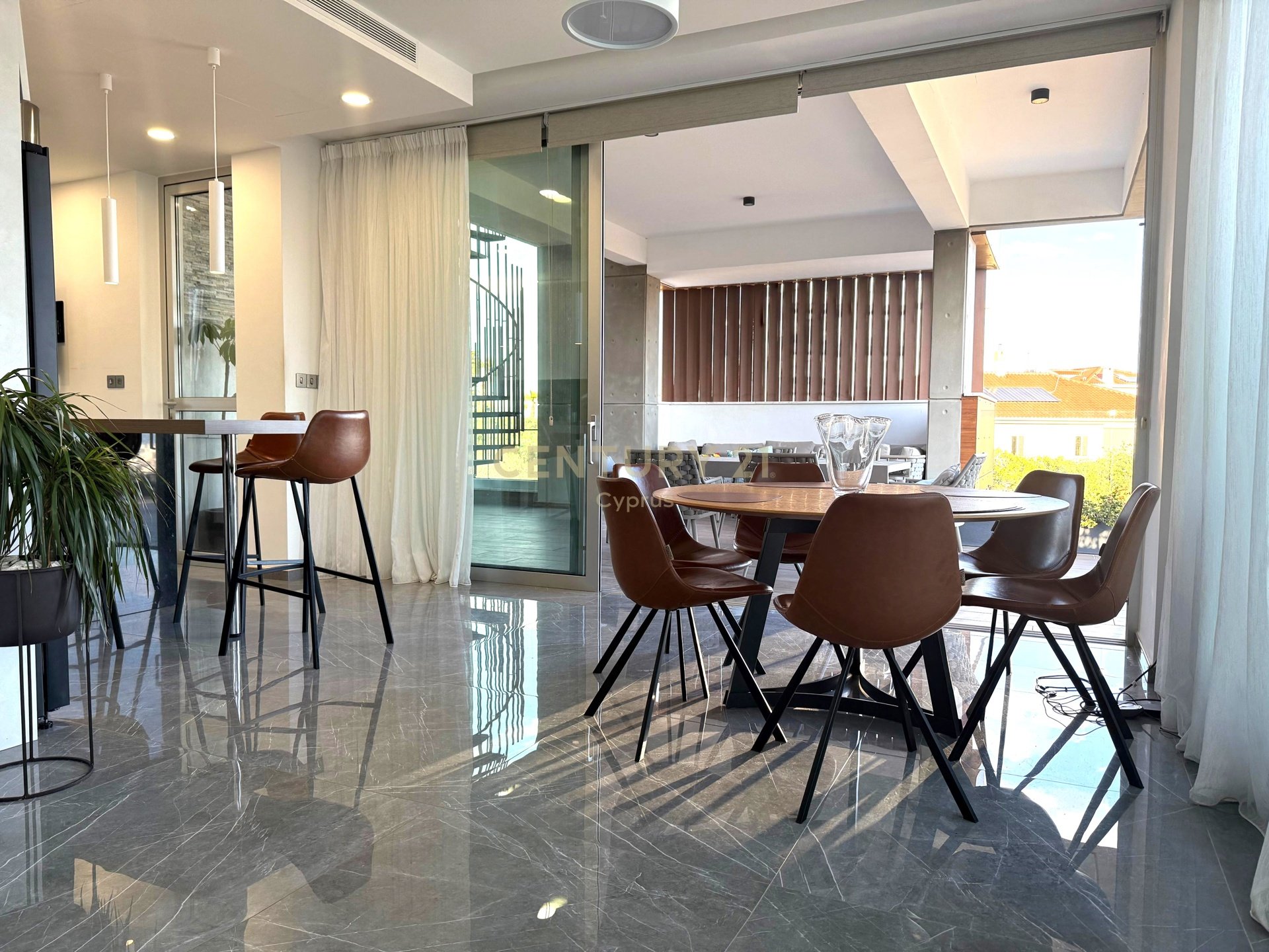 3 bedrooms Penthouse in Agios Athanasios, Limassol, Cyprus No. 54028