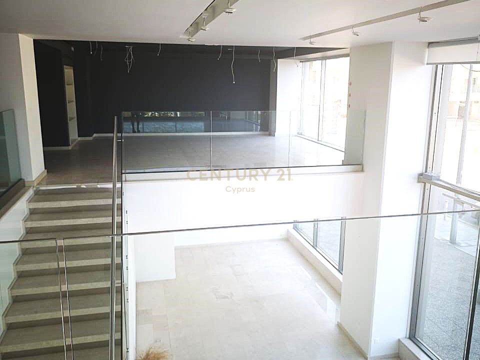 495m2 Boutique à Limassol, Chypre No. 53915