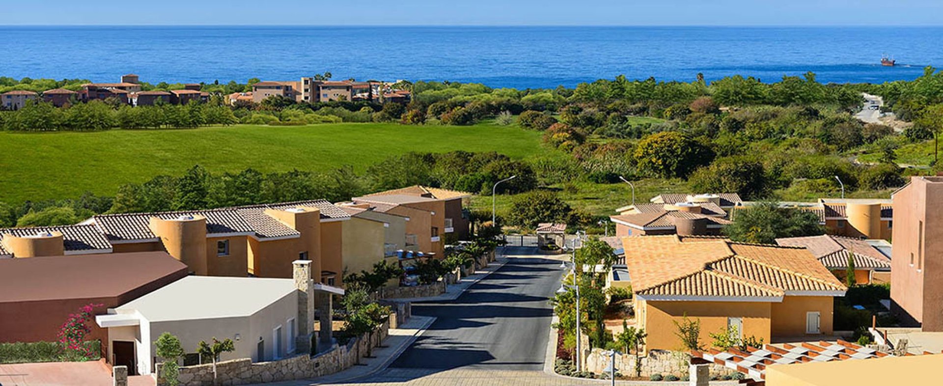 2 bedrooms Apartment in Chloraka, Paphos, Cyprus No. 46028