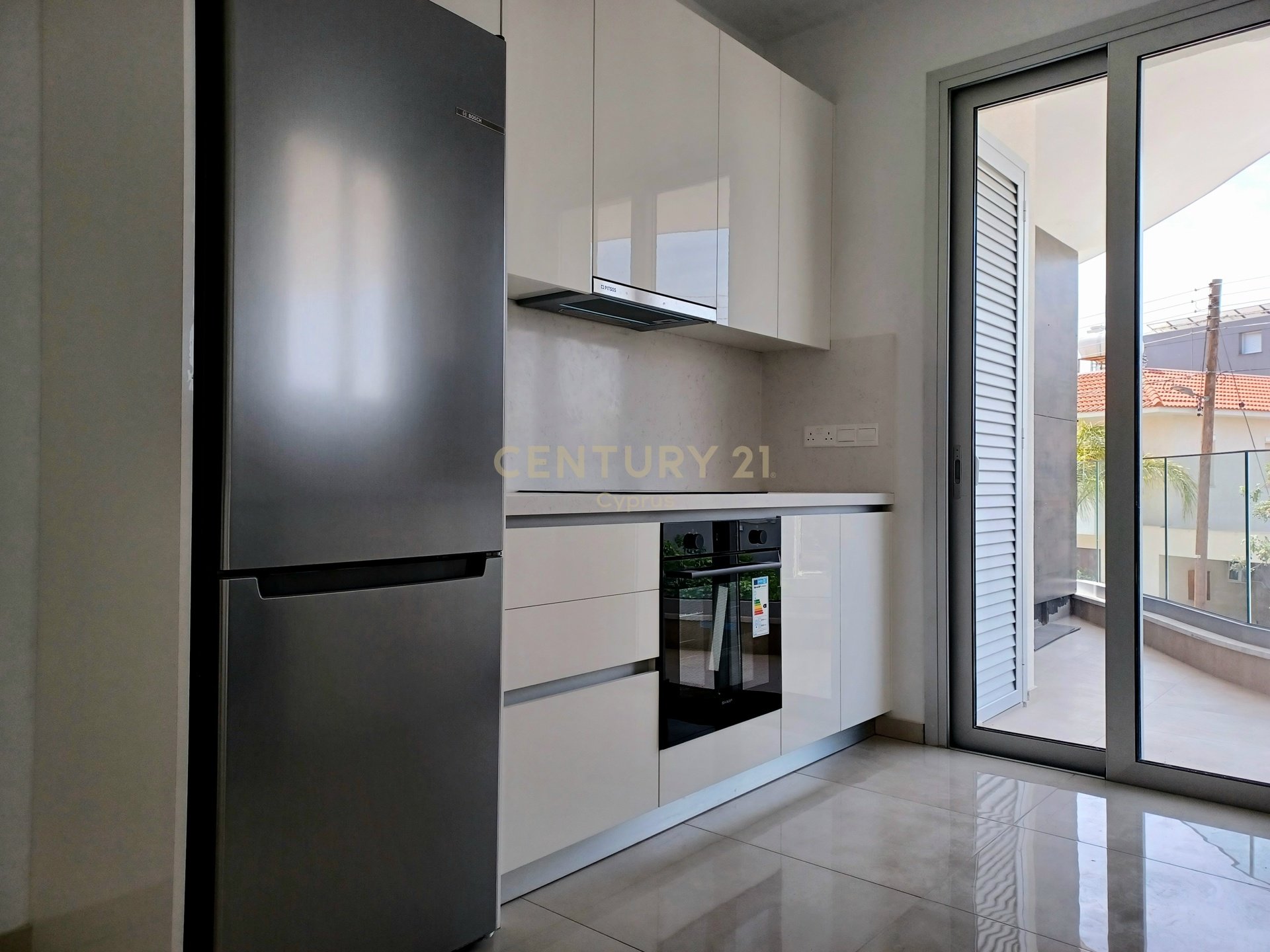 2 bedrooms Apartment in Germasogeia, Limassol, Cyprus No. 54301