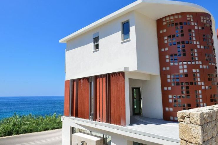 5 bedrooms Villa in Chloraka, Paphos, Cyprus No. 46120